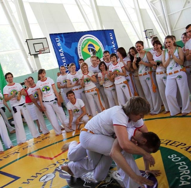 24 Мая 2014 года состоится 2 Batizado e Troca de Cordao школы Capoeira Portão de Ouro в городе Владимир.