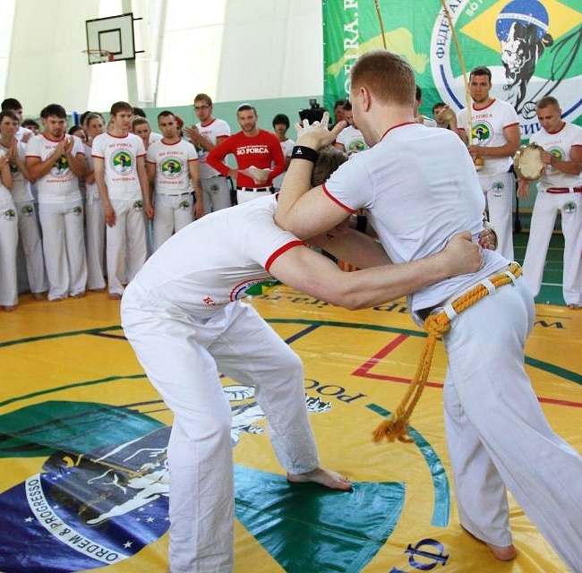 24 Мая 2014 года состоится 2 Batizado e Troca de Cordao школы Capoeira Portão de Ouro в городе Владимир.